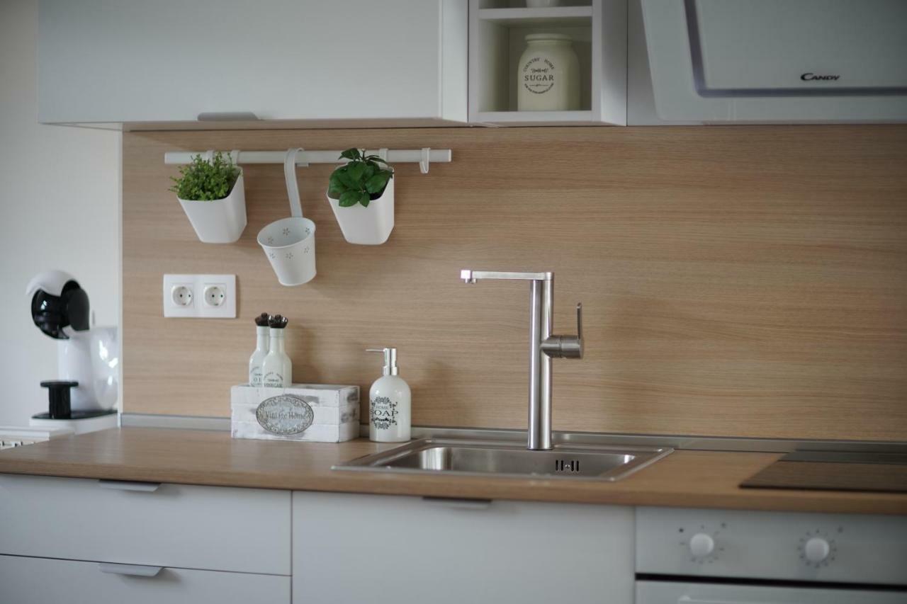 סנדנסקי Roma Apartment מראה חיצוני תמונה