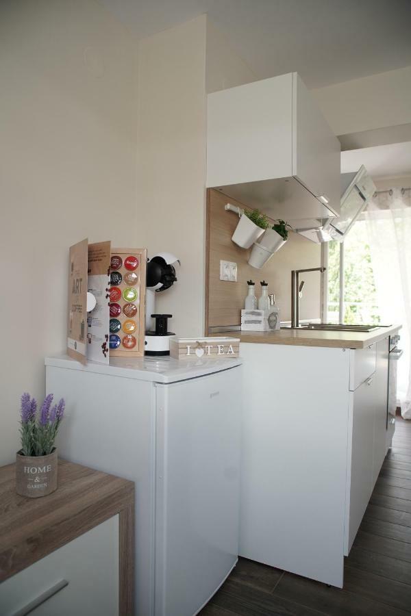 סנדנסקי Roma Apartment מראה חיצוני תמונה