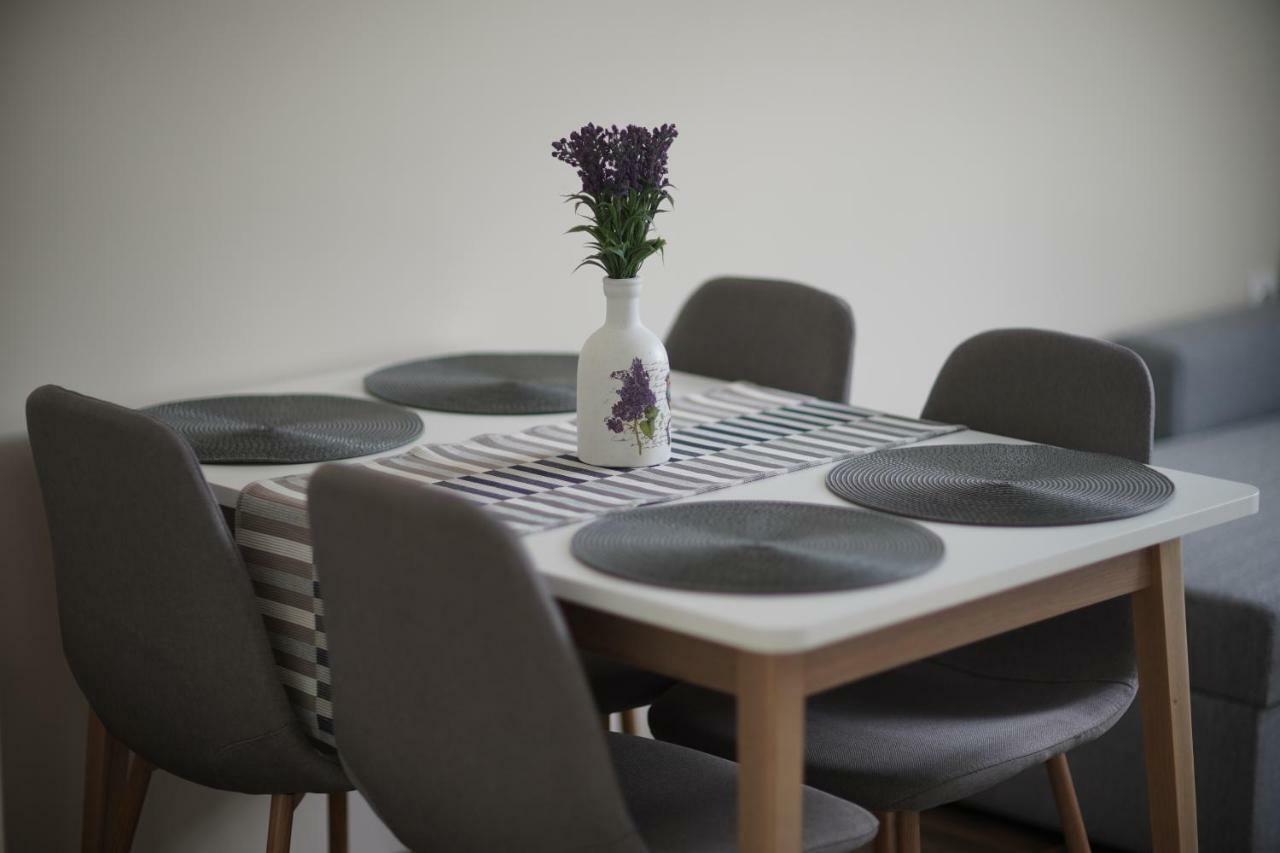 סנדנסקי Roma Apartment מראה חיצוני תמונה