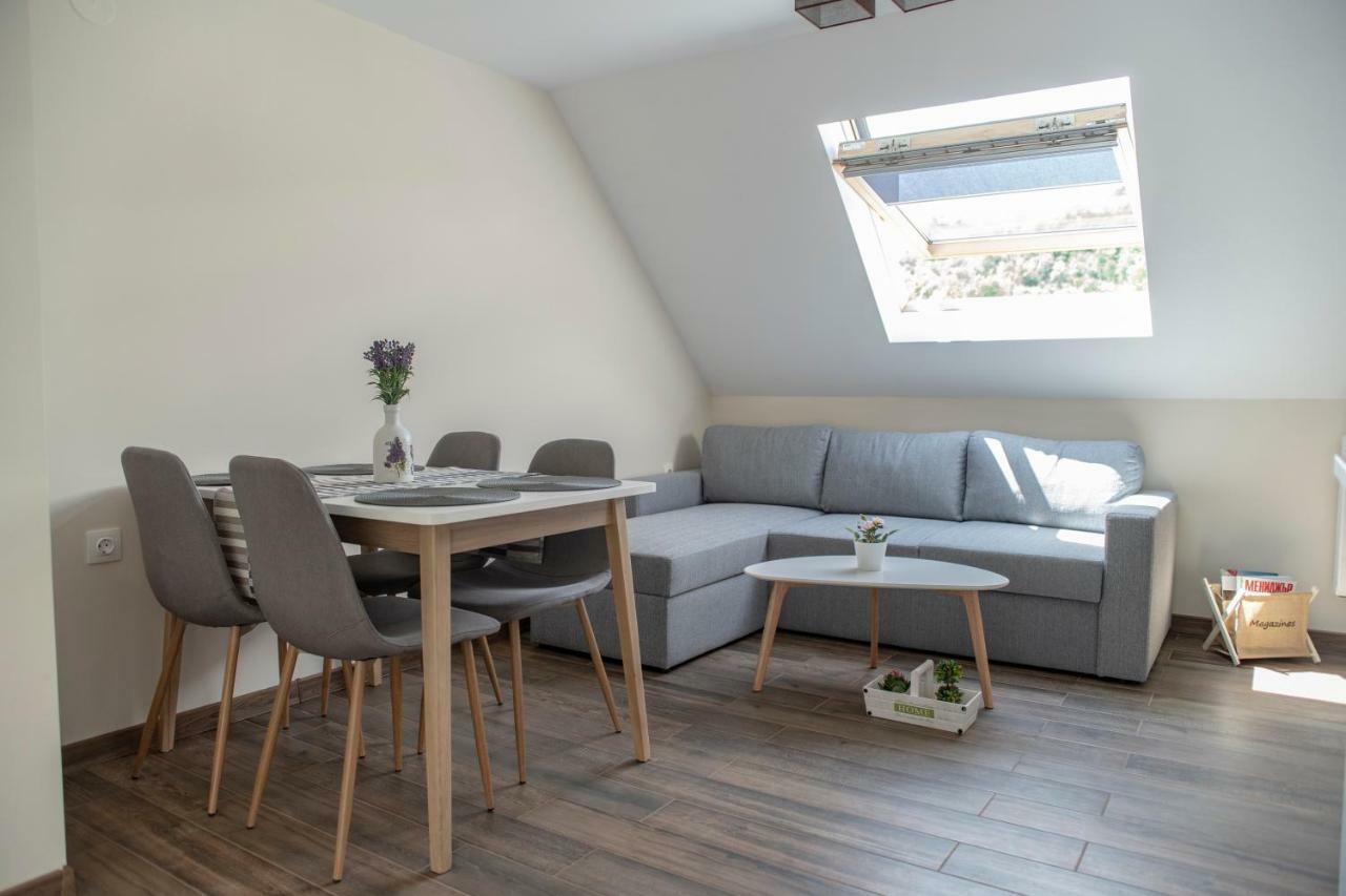 סנדנסקי Roma Apartment מראה חיצוני תמונה